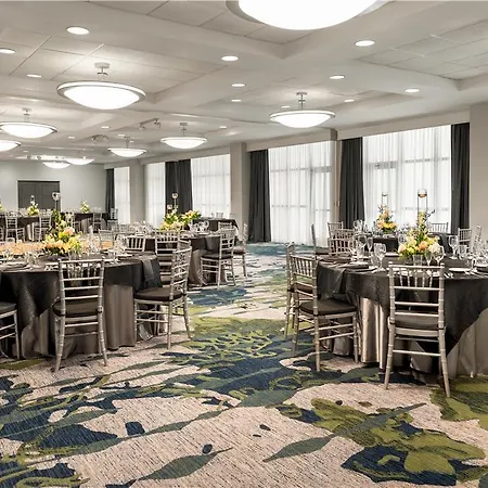 Embassy Suites Fort Myers - Estero 