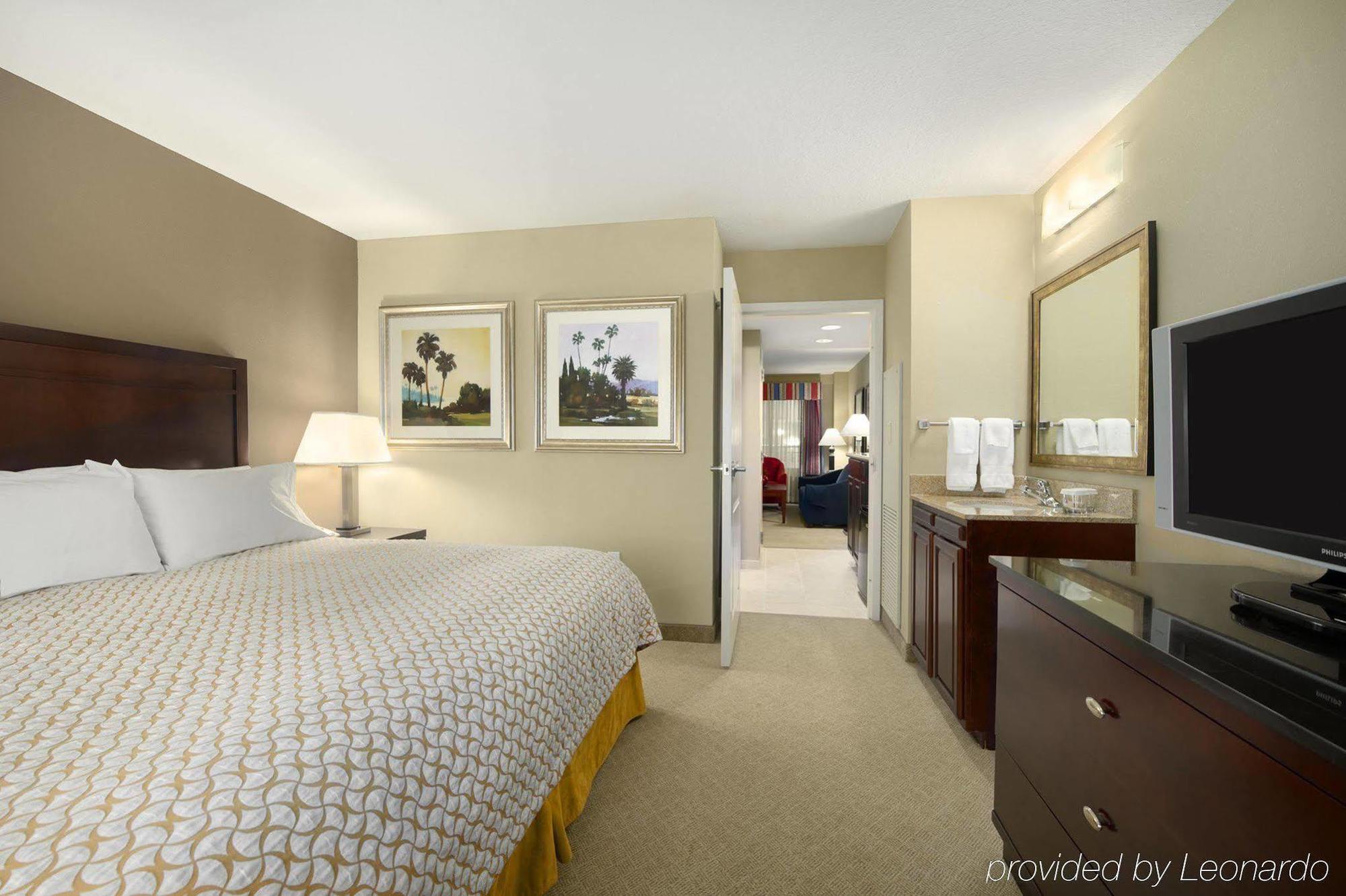 Embassy Myers - Hotel 3*