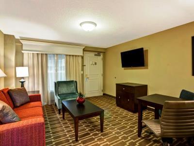 Embassy Myers - Hotel